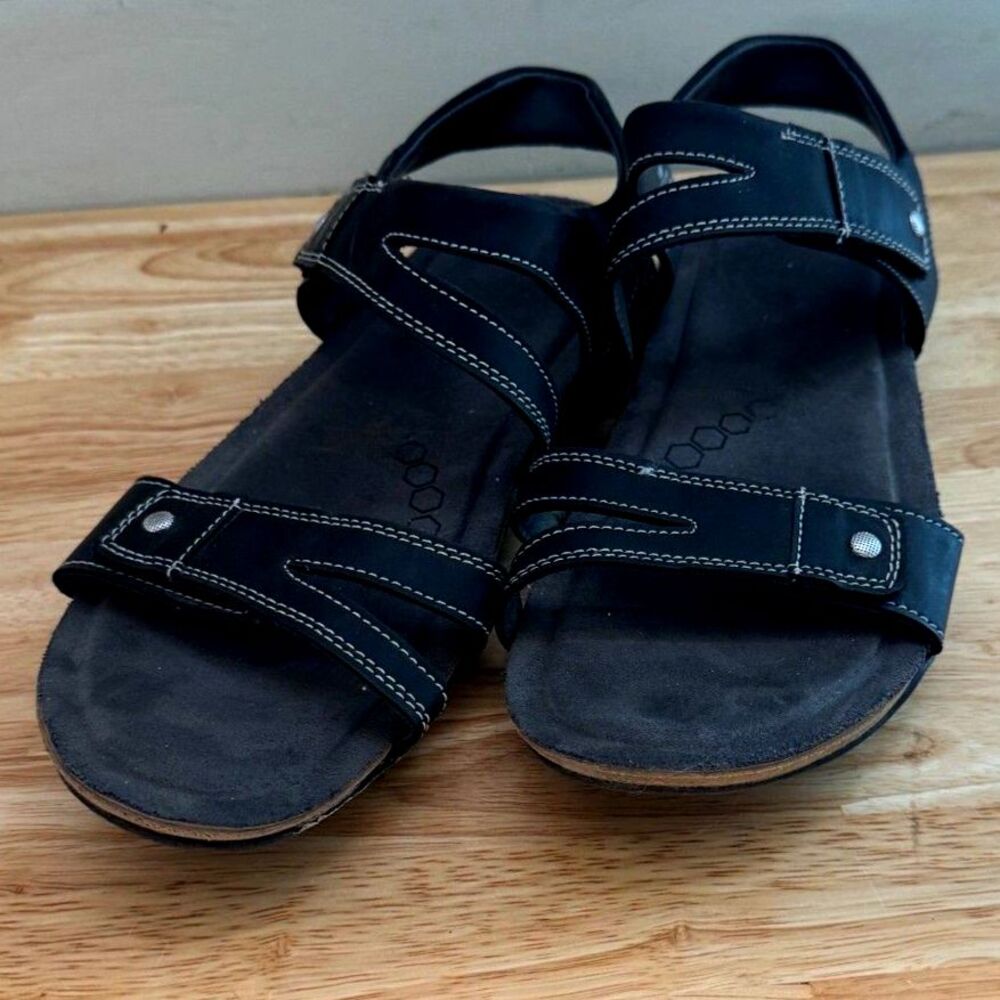 Khombu Solace Ava Women's Sport Cushioned Insole Comfort Sandals Size 10M Black